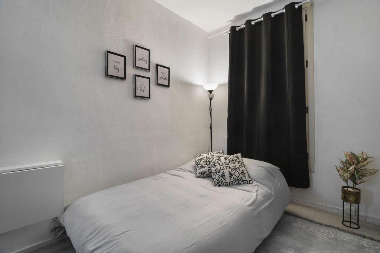 Studio Lumineux Proche Du Chateau Versailles Exterior foto